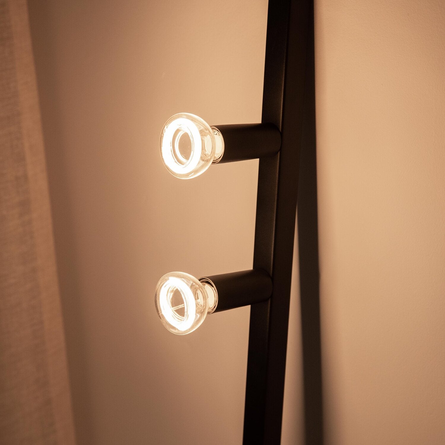 LED95877_3.png